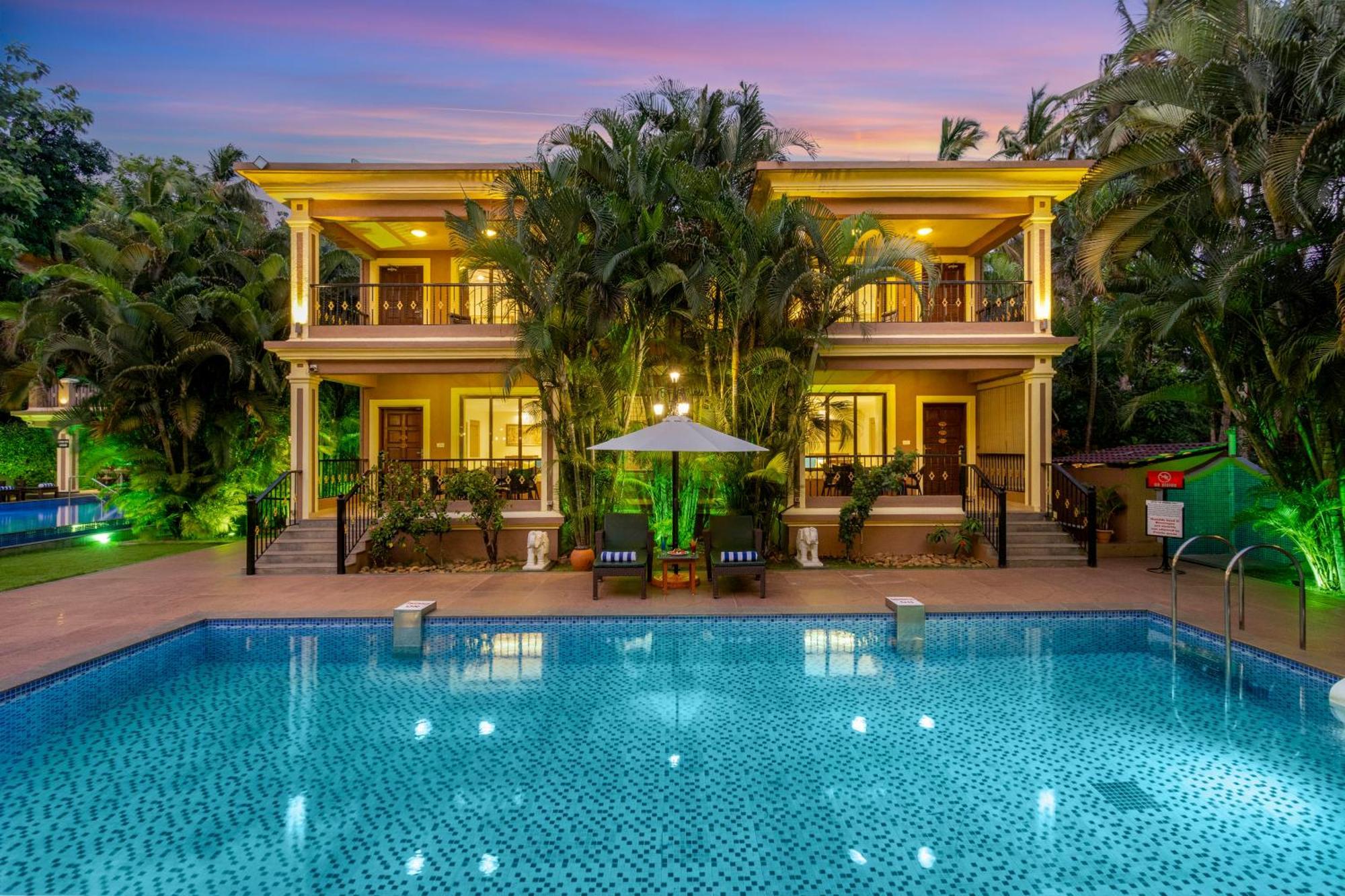 Seashell Suites And Villas- Candolim Goa Bagian luar foto